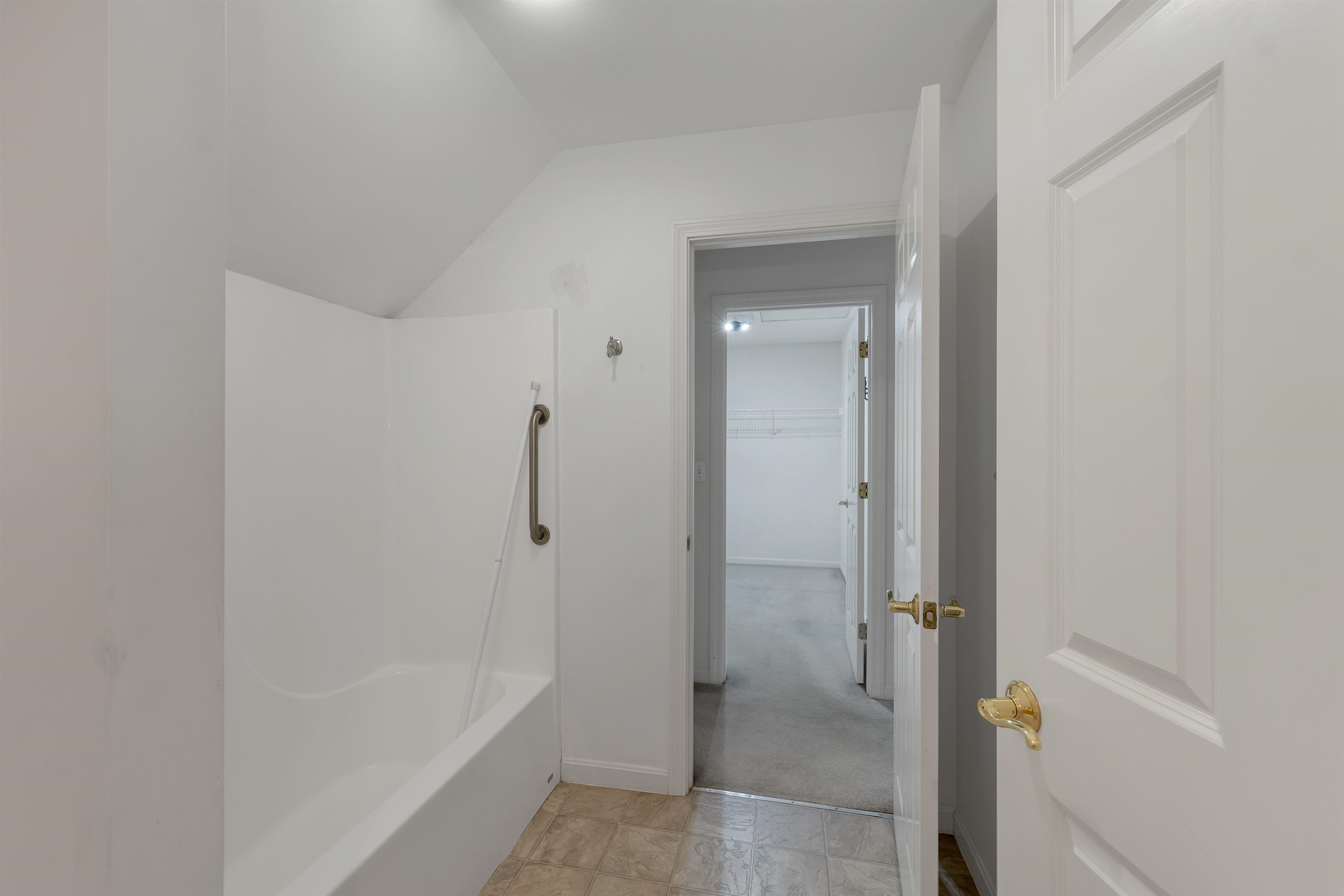 20 Hampton Meadows Hampton, NH 03842 - Photo 29 of 40