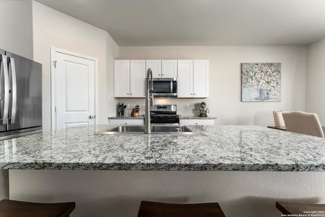 $1,950 | 3127 Keuka Park Drive, San Antonio, TX 78245