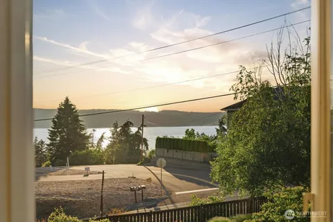 $1,120,000 | 1113 Goat Trail Road, Mukilteo, WA 98275