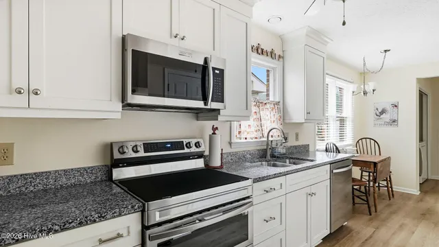 $408,000 | 560 Pinehurst Trace Drive, Pinehurst, NC 28374