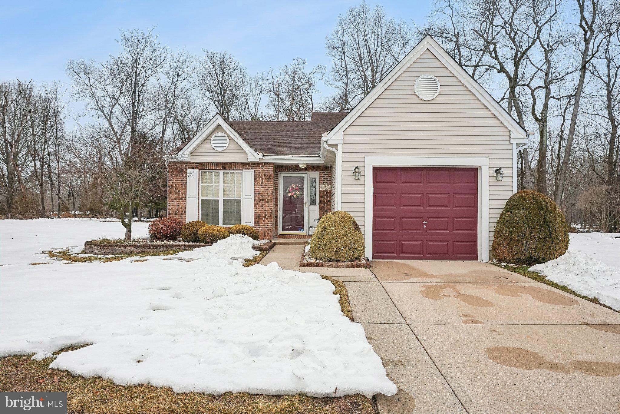 7 Drake Court Mount Laurel, NJ 08054 - Photo 1 of 33 Charming home with winter's touch.