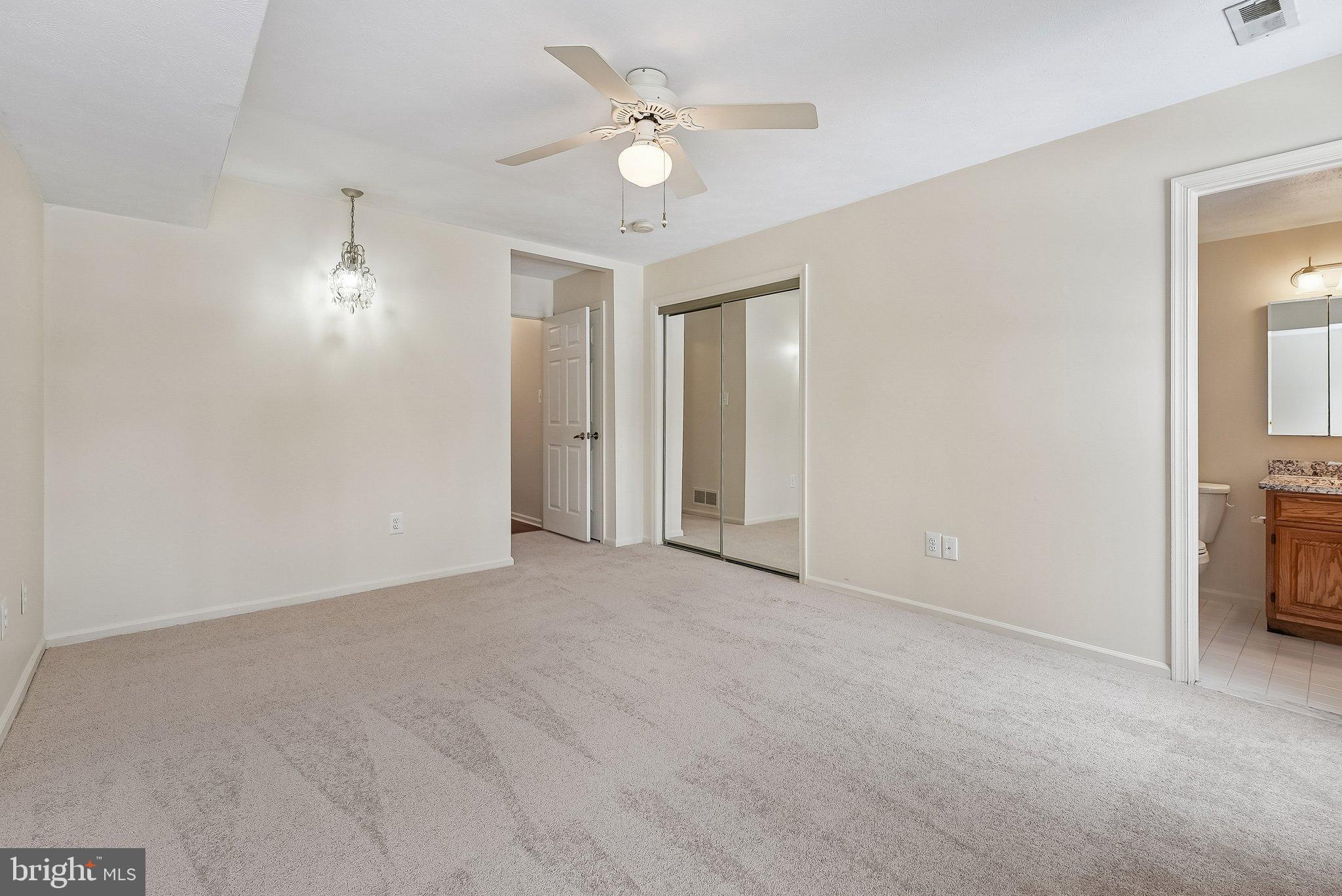 7 Drake Court Mount Laurel, NJ 08054 - Photo 21 of 33 Spacious, light-filled room with modern charm.