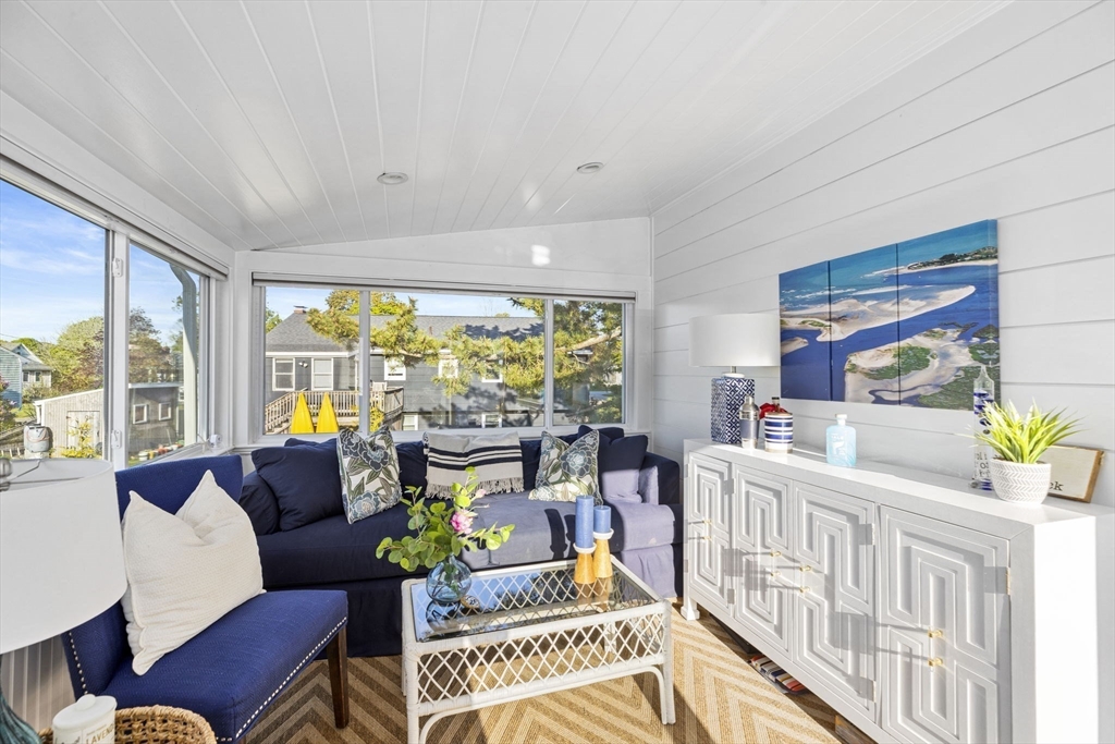 88 Beaver Dam Road Scituate, MA 02066 - Photo 11 of 41 Gallery Image 11