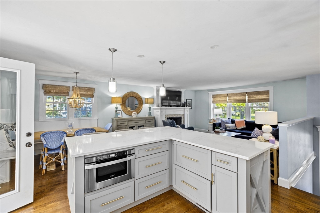 88 Beaver Dam Road Scituate, MA 02066 - Photo 6 of 41 Gallery Image 6