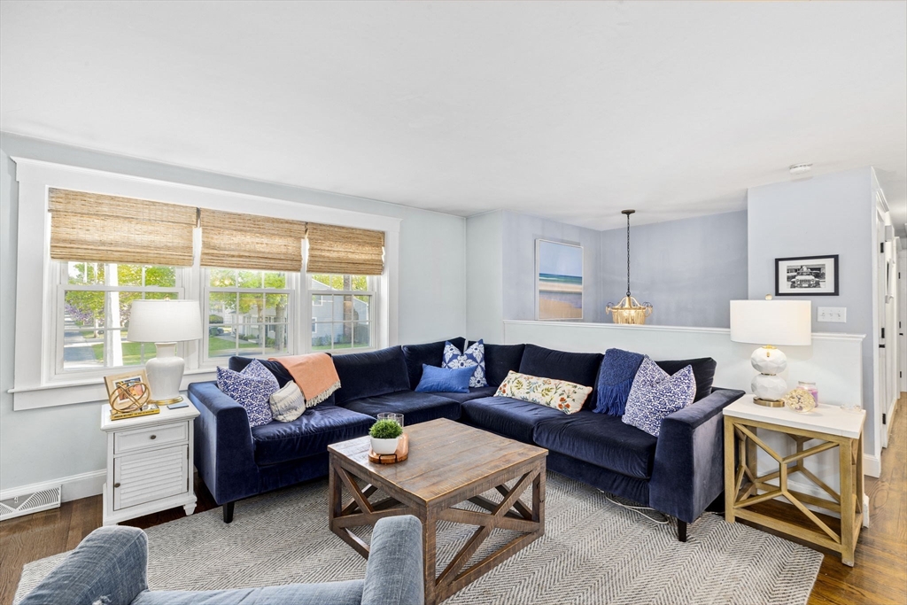 88 Beaver Dam Road Scituate, MA 02066 - Photo 9 of 41 Gallery Image 9