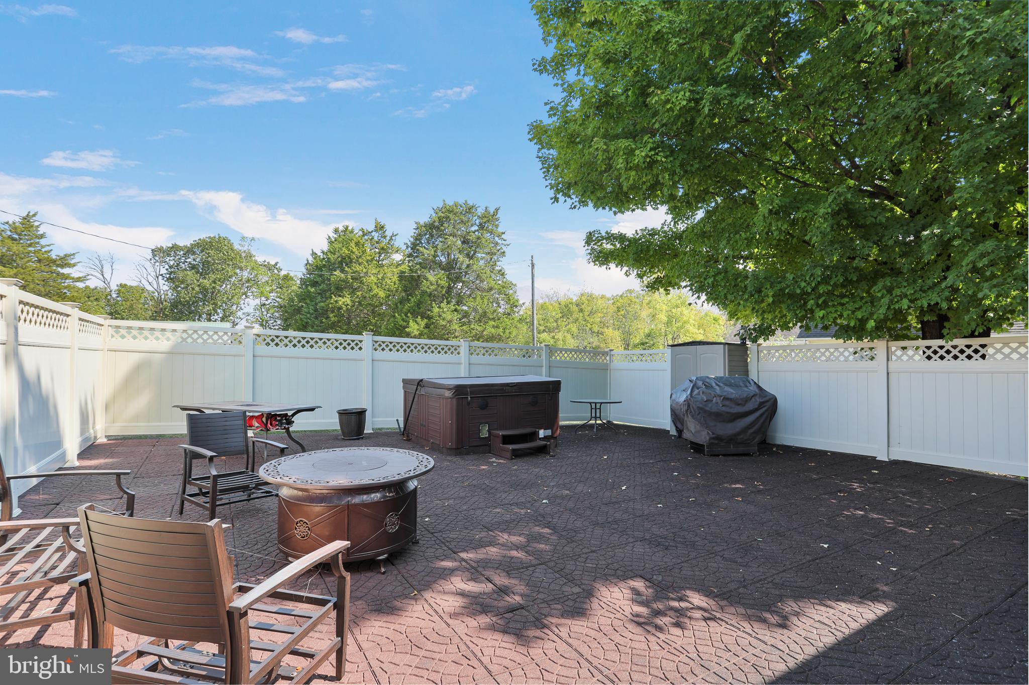 303 Bluff Road Strasburg, VA 22657 - Photo 41 of 65 Let him have the garage, this can be yours!