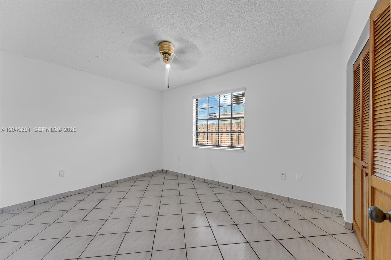 6860 Southwest 18th Street Miami, FL 33155 - Photo 22 of 35