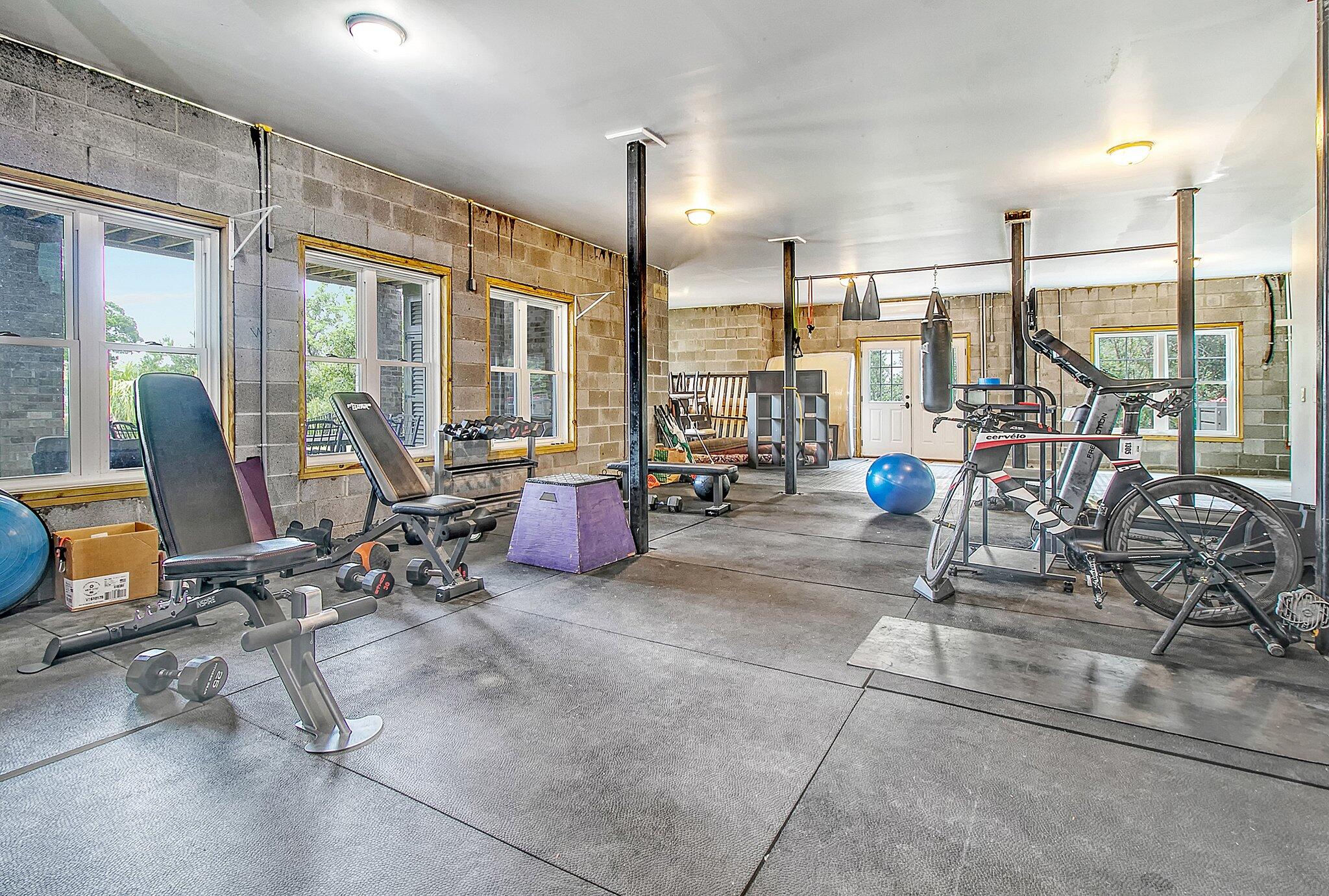 2733 Fountainhead Way Mount Pleasant, SC 29466 - Photo 56 of 98 2733 Fountainhead gym