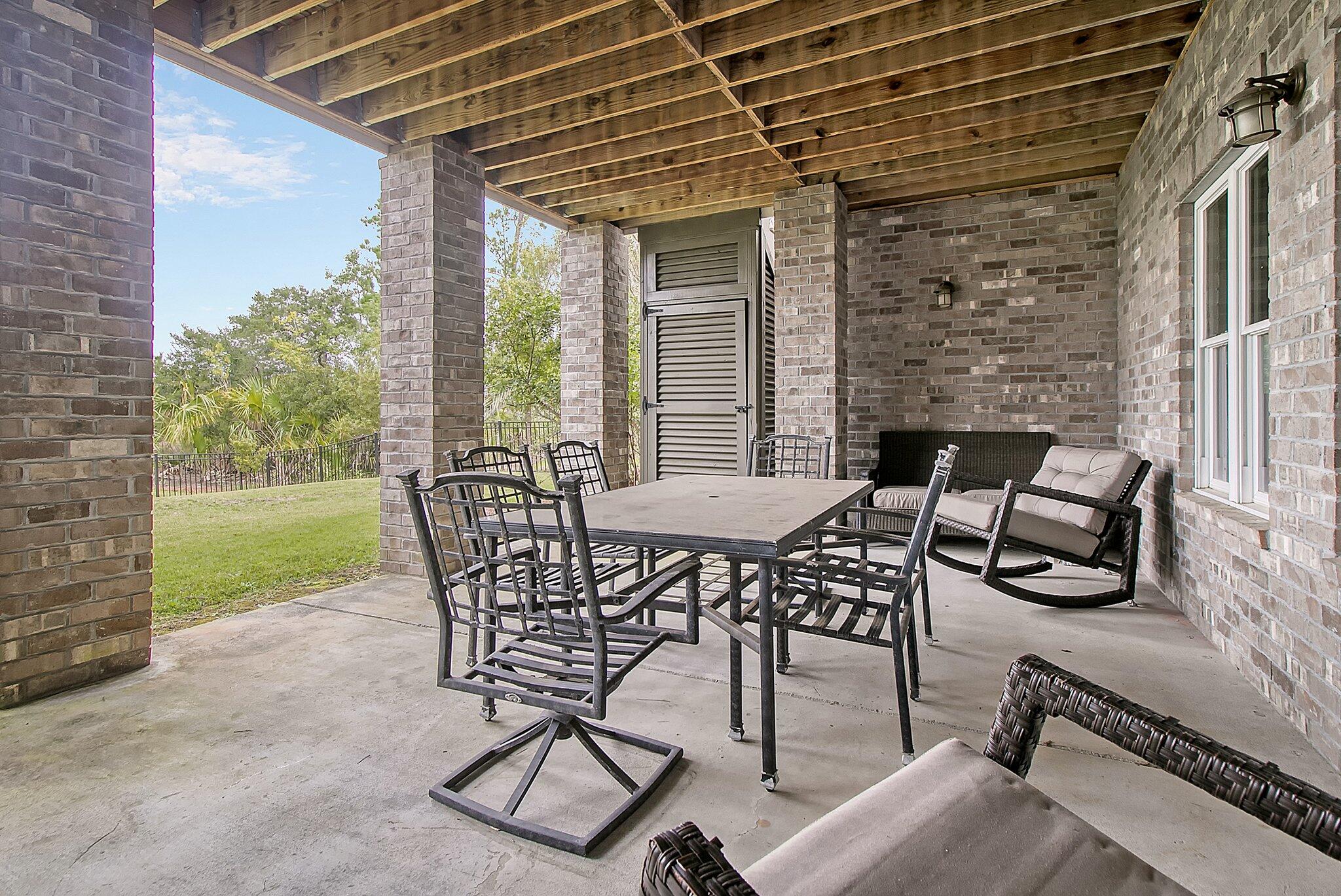 2733 Fountainhead Way Mount Pleasant, SC 29466 - Photo 58 of 98 2733 Fountainhead rear patio ugly