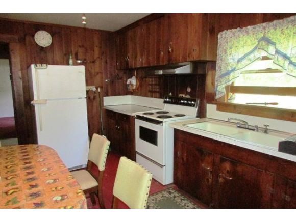 2850 Grafton Road Townshend, VT 05353 - Photo 3 of 19