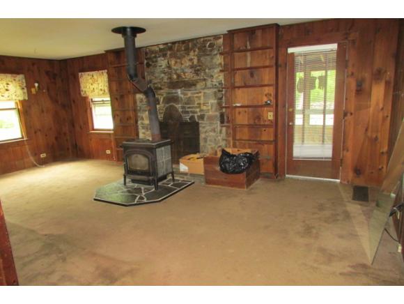 2850 Grafton Road Townshend, VT 05353 - Photo 4 of 19