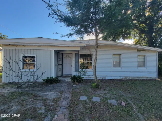 $1,550 | 1405 West 13th Street, Panama City, FL 32401