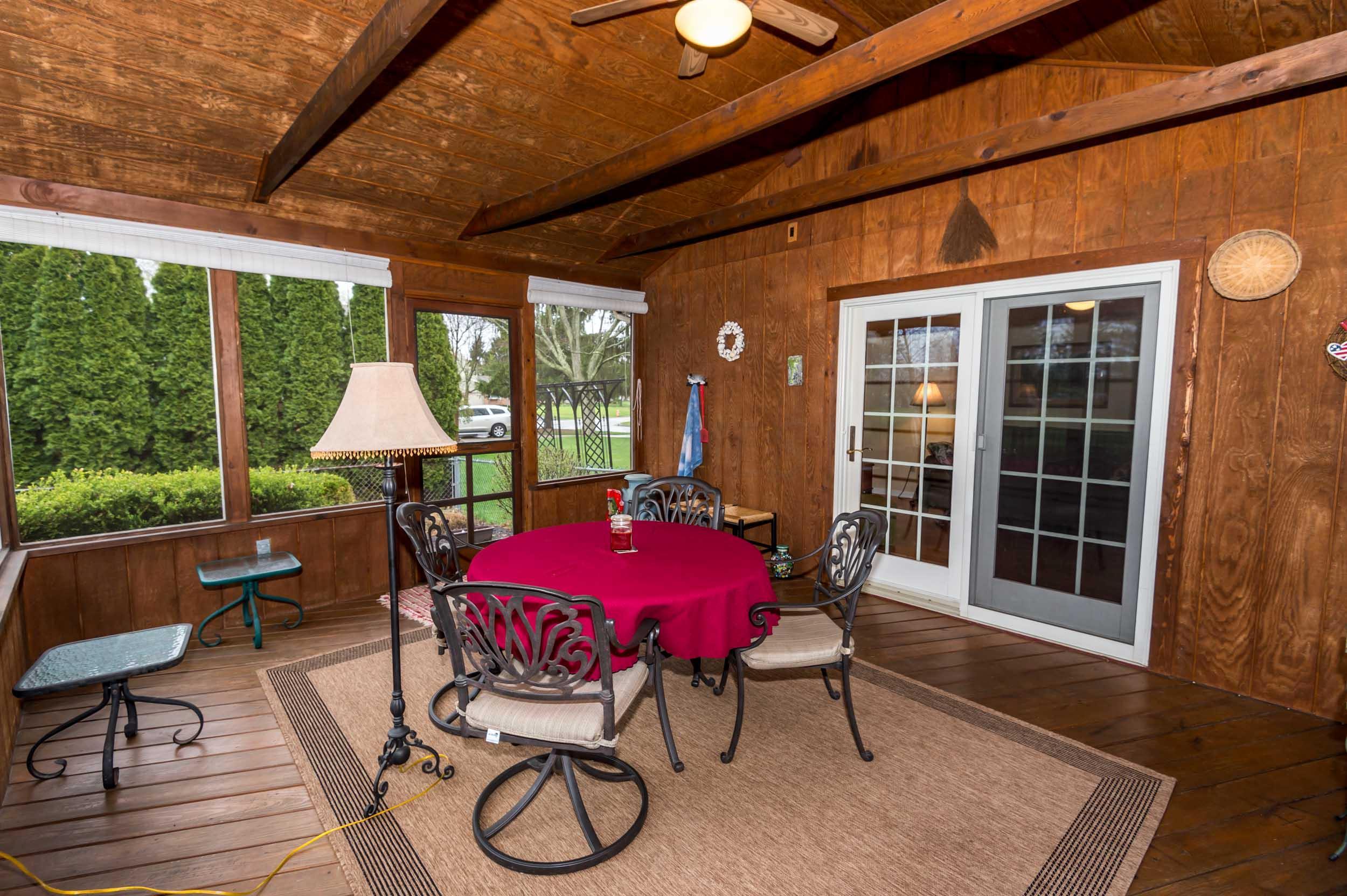 1350 Reymond Road Columbus, OH 43220 - Photo 28 of 39 Gallery Image 28