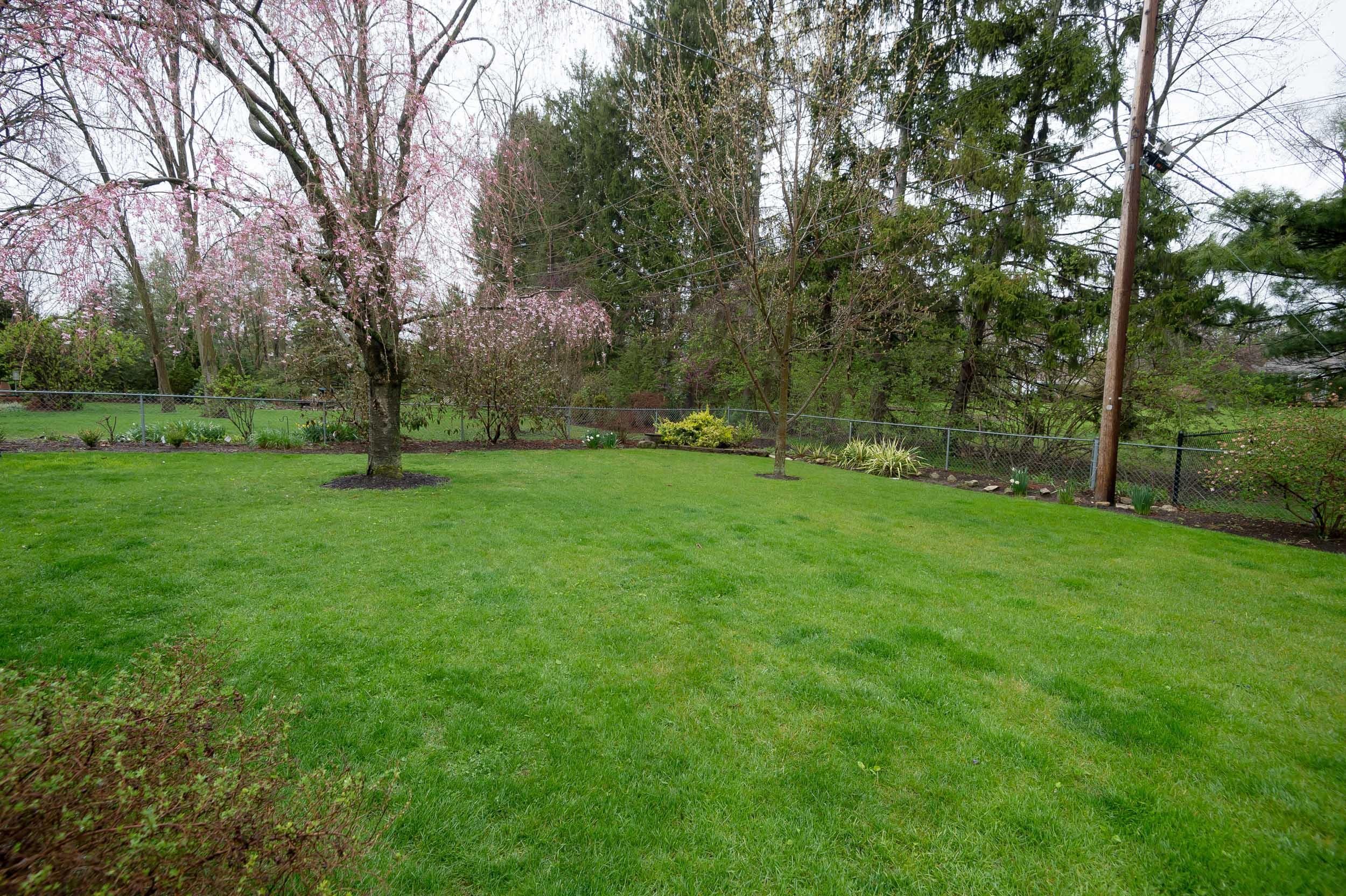 1350 Reymond Road Columbus, OH 43220 - Photo 38 of 39 Gallery Image 38