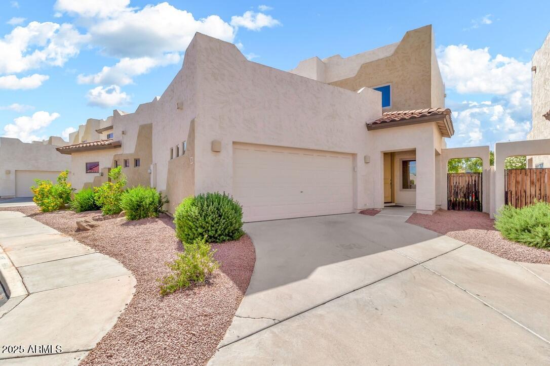 544 North Alma School Road, Unit 28 Mesa, AZ 85201 - Photo 2 of 33 Front of Home