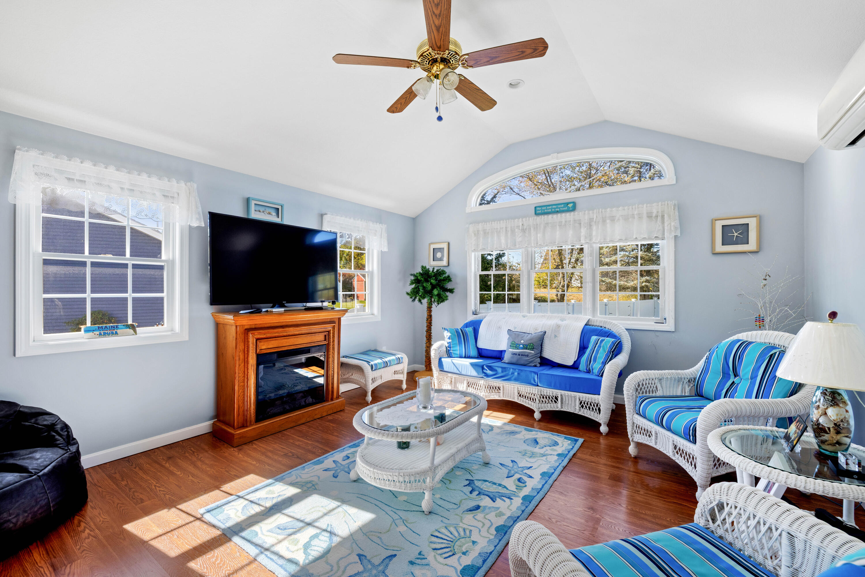 8 Indian Ridge Drive Biddeford, ME 04005 - Photo 25 of 47 4 Season Room