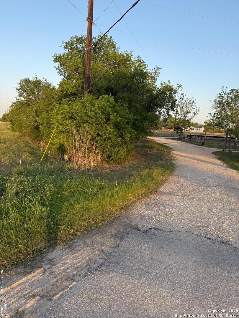 4984 South Loop 1604 East Elmendorf, TX 78112 - Photo 6 of 8