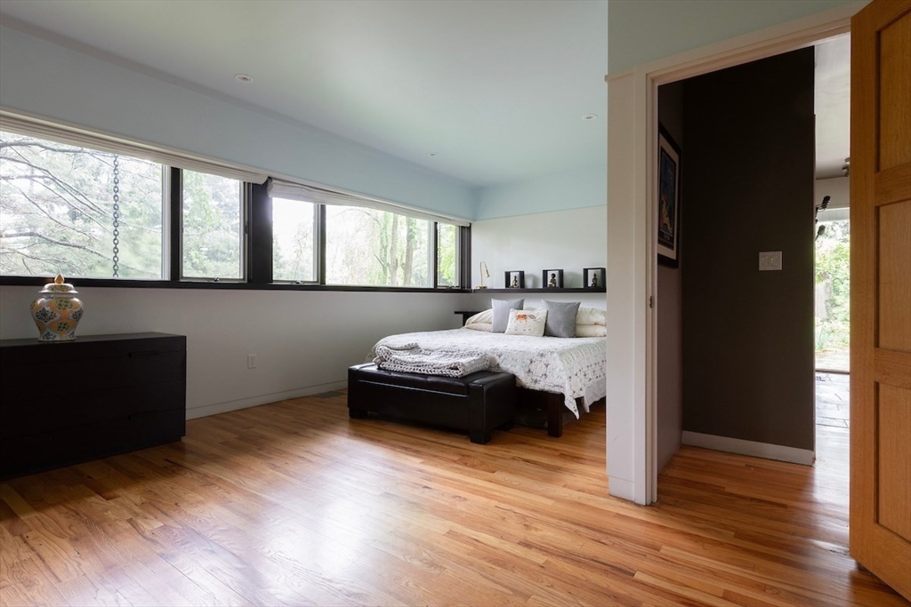30 Barberry Road Lexington, MA 02421 - Photo 25 of 42 Gallery Image 25