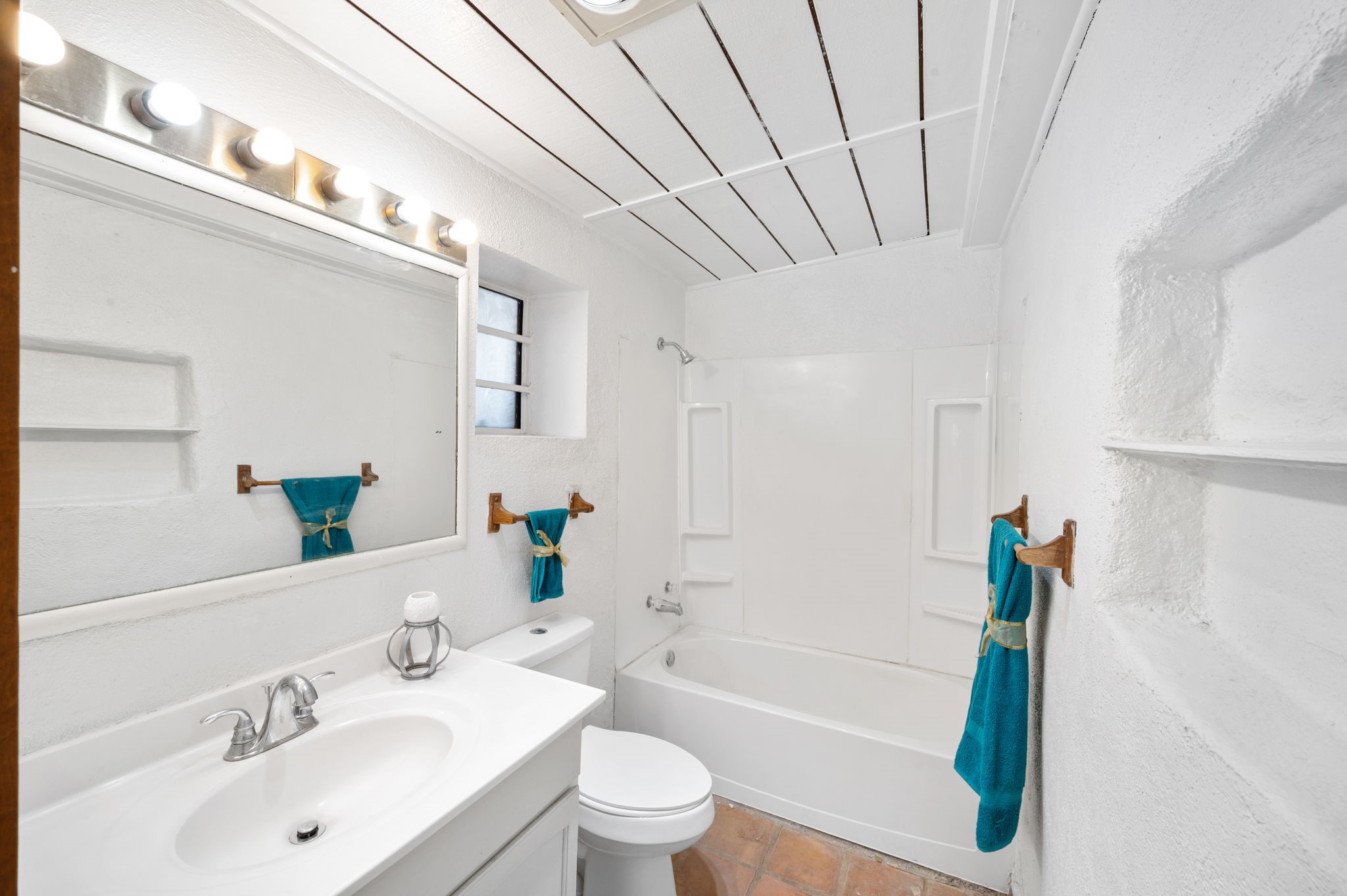 148 El Llano Road Espanola, NM 87532 - Photo 10 of 28 Gallery Image 10
