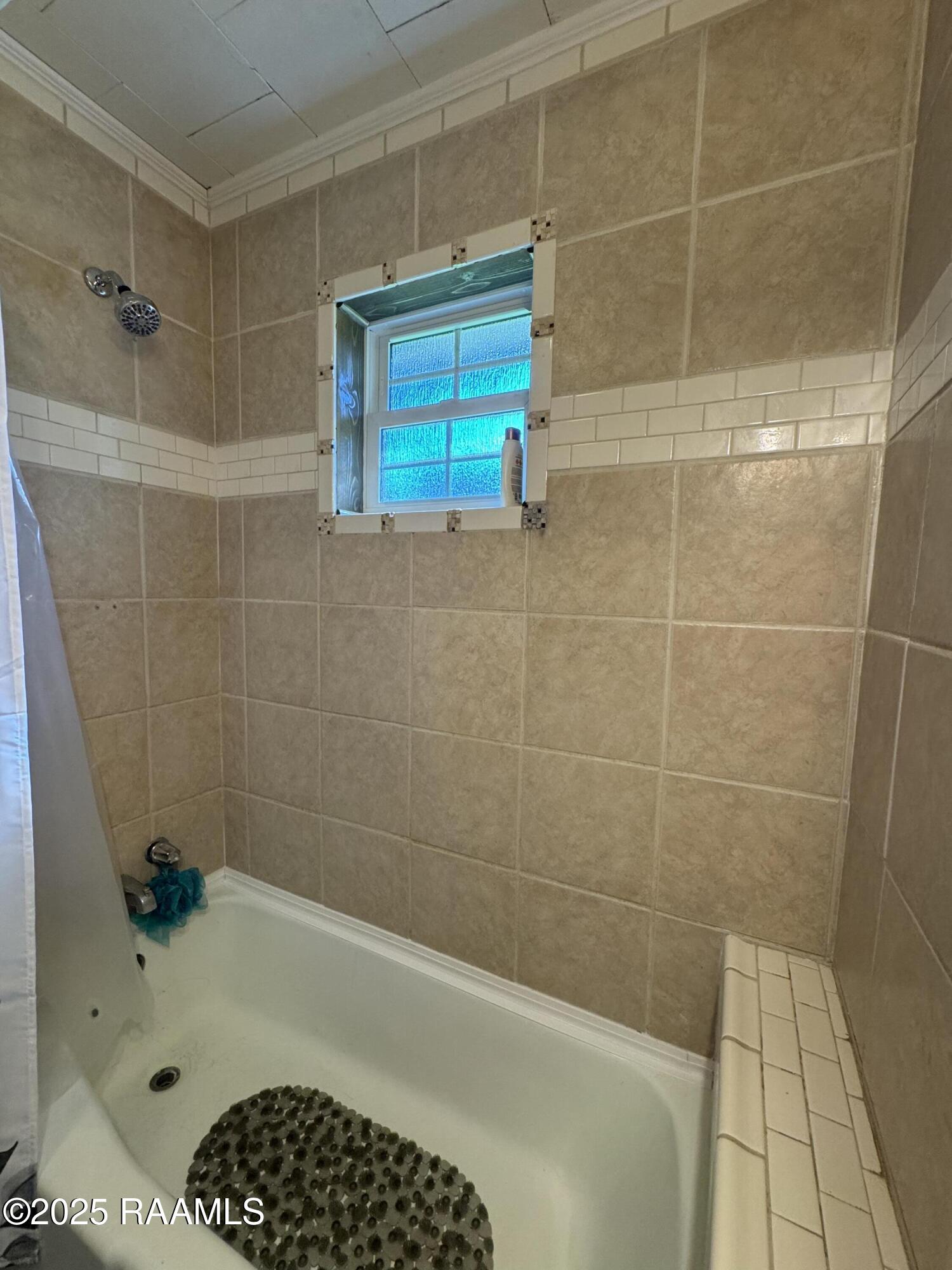 109 Latour Street Kaplan, LA 70548 - Photo 11 of 14 Photo Aug 12 2025, 9 25 52 AM