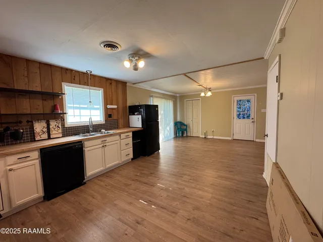 $130,000 | 109 Latour Street, Kaplan, LA 70548