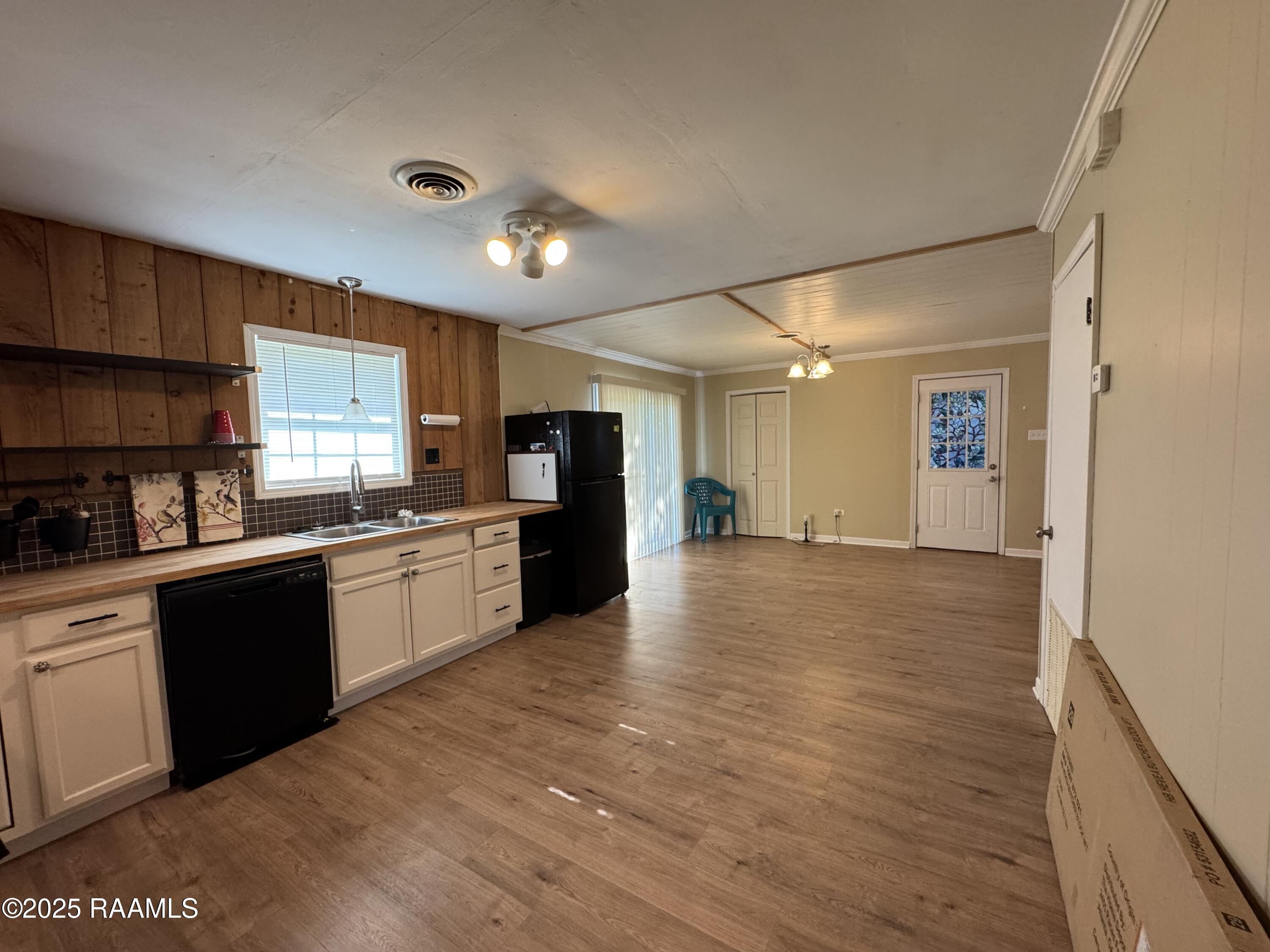 109 Latour Street Kaplan, LA 70548 - Photo 12 of 14 Photo Aug 12 2025, 9 26 11 AM