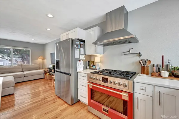 $3,200 | 6526 South Elizabeth Way, Centennial, CO 80121