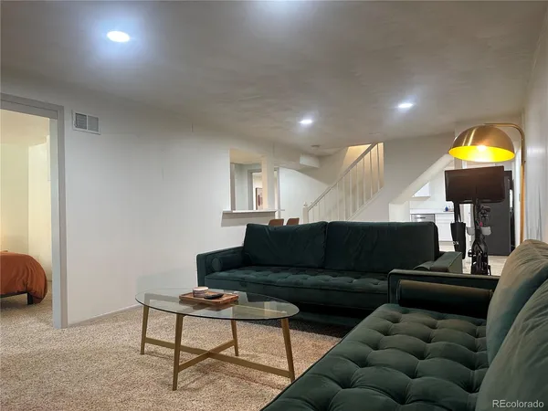 $2,300 | 6526 South Elizabeth Way, Centennial, CO 80121