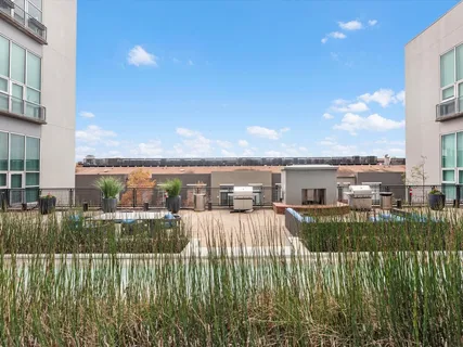 $300,000 | 2000 Bagby Street, Unit 5423, Houston, TX 77002