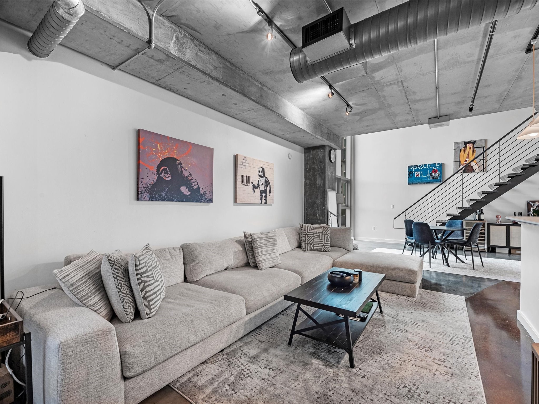 2000 Bagby Street, Unit 5423 Houston, TX 77002 - Photo 4 of 32