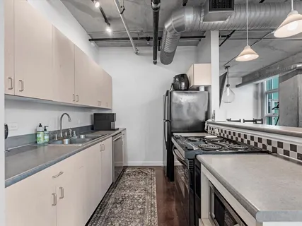 $300,000 | 2000 Bagby Street, Unit 5423, Houston, TX 77002