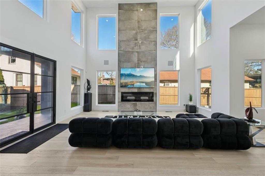 1507 Frazier Road Decatur, GA 30033 - Photo 10 of 88