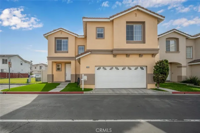 $4,200 | 6222 Villa Ryan Way, Buena Park, CA 90620