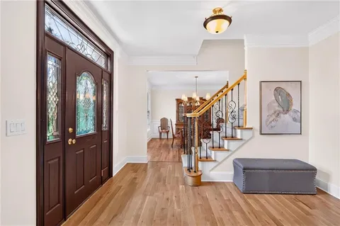 $875,000 | 5490 Hampstead Way, Johns Creek, GA 30097