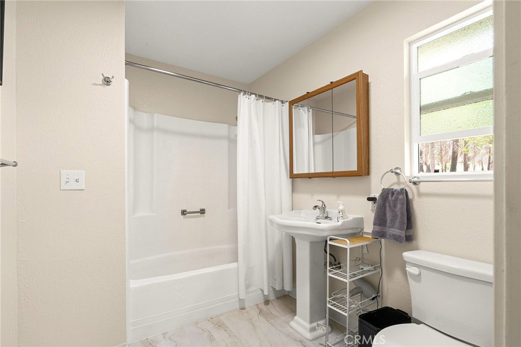490 Vilas Road Cohasset, CA 95973 - Photo 20 of 63 Downstairs bathroom