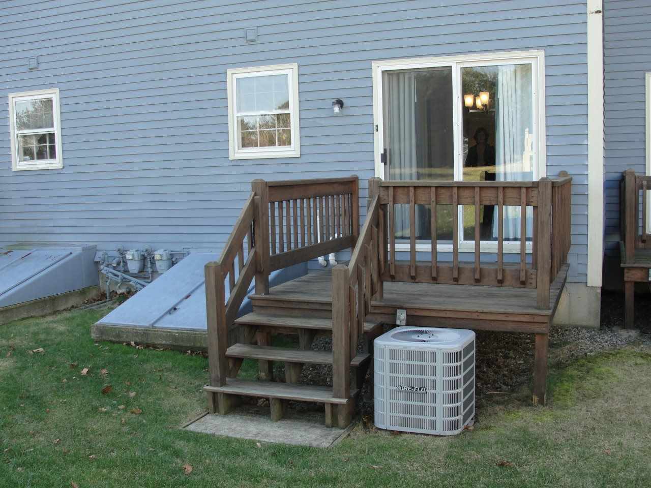 252 Winding Pond Road Londonderry, NH 03053 - Photo 23 of 36
