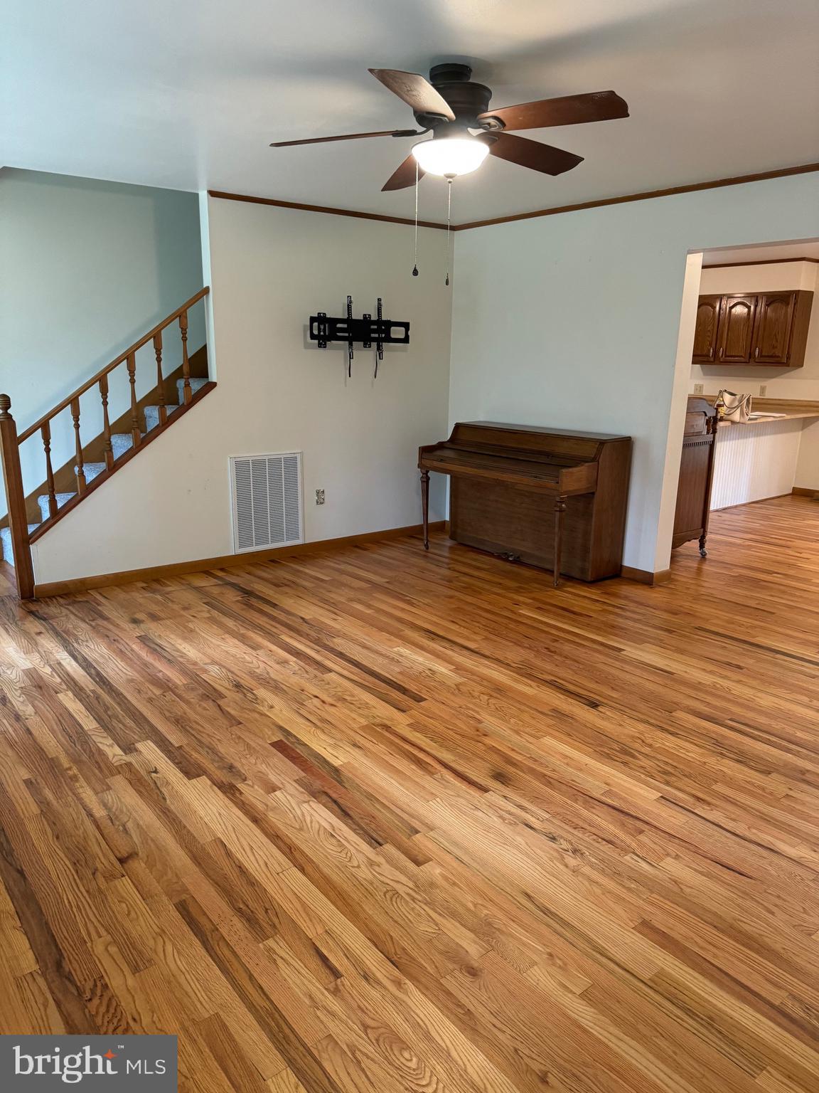 11108 Log Cabin Road Denton, MD 21629 - Photo 3 of 31 Spacious living room with hardwood floors