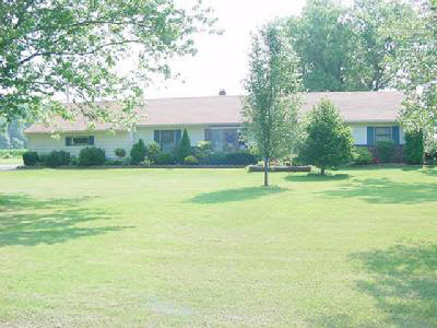 16113 Thiele Road Fort Wayne, IN 46819 - Photo 1 of 11