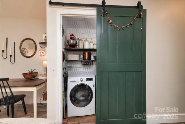 a view of washer and dryer