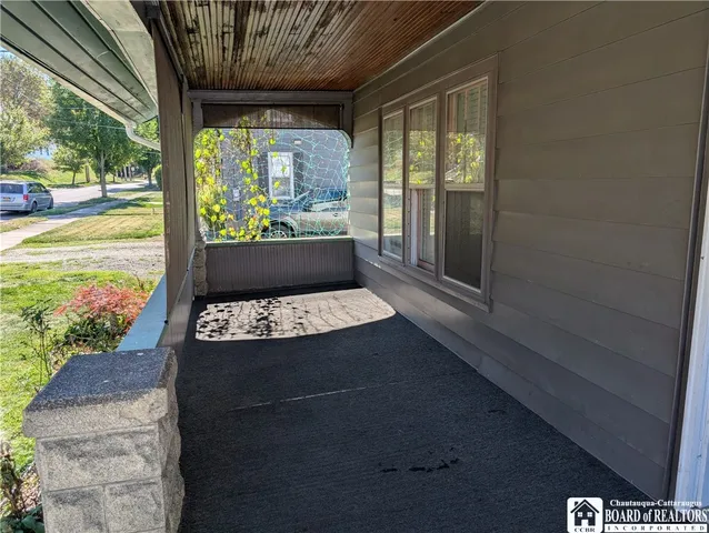 $79,900 | 140 Maple Street, Jamestown, NY 14701