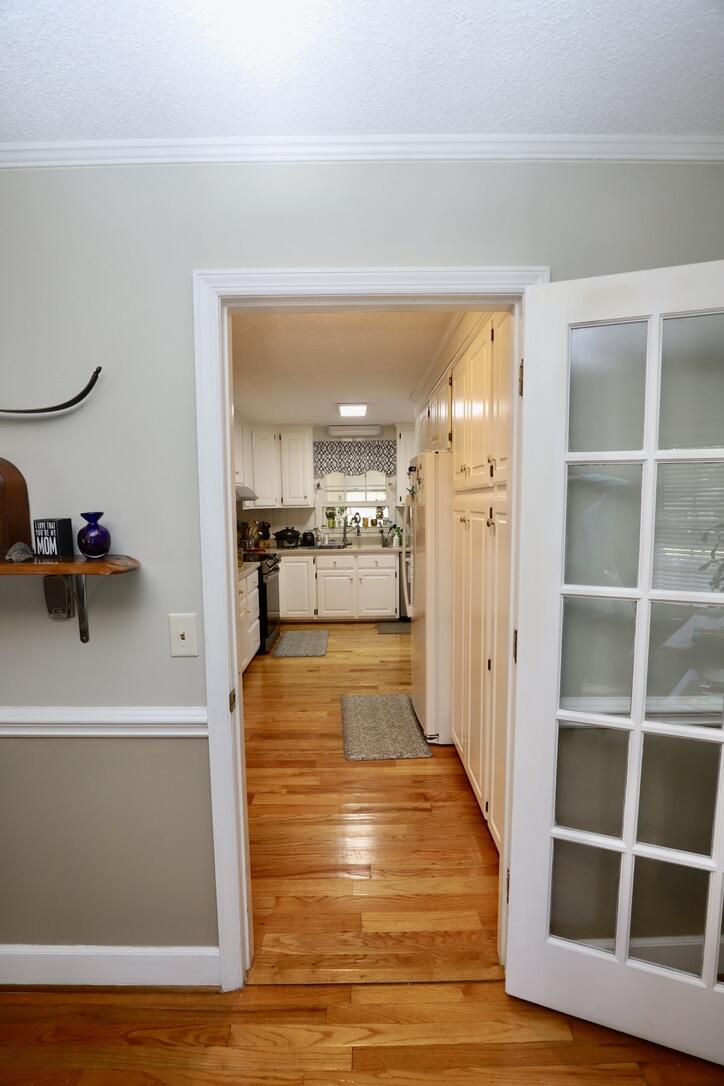 450 Ulmer Street Elloree, SC 29047 - Photo 21 of 117