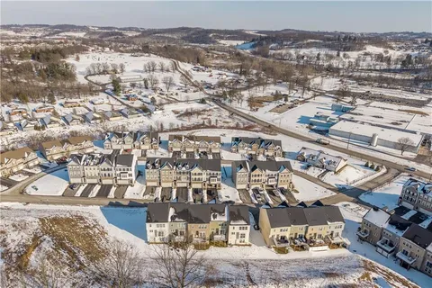 $325,000 | 30 Hawthorne Street, Washington, PA 15301