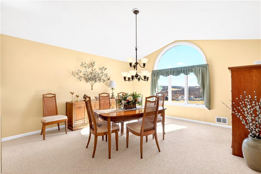 6261 Overlook Lane Rostraver Township, PA 15012 - Photo 12 of 44