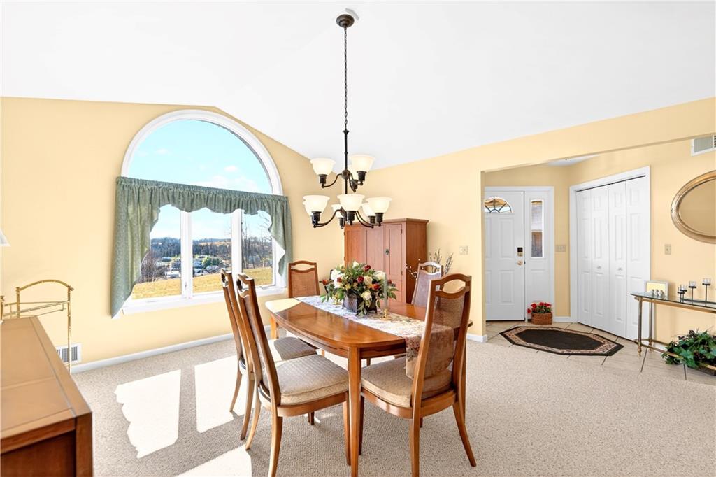 6261 Overlook Lane Rostraver Township, PA 15012 - Photo 13 of 44