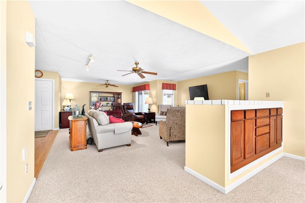 6261 Overlook Lane Rostraver Township, PA 15012 - Photo 16 of 44