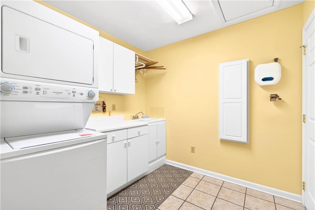 6261 Overlook Lane Rostraver Township, PA 15012 - Photo 36 of 44