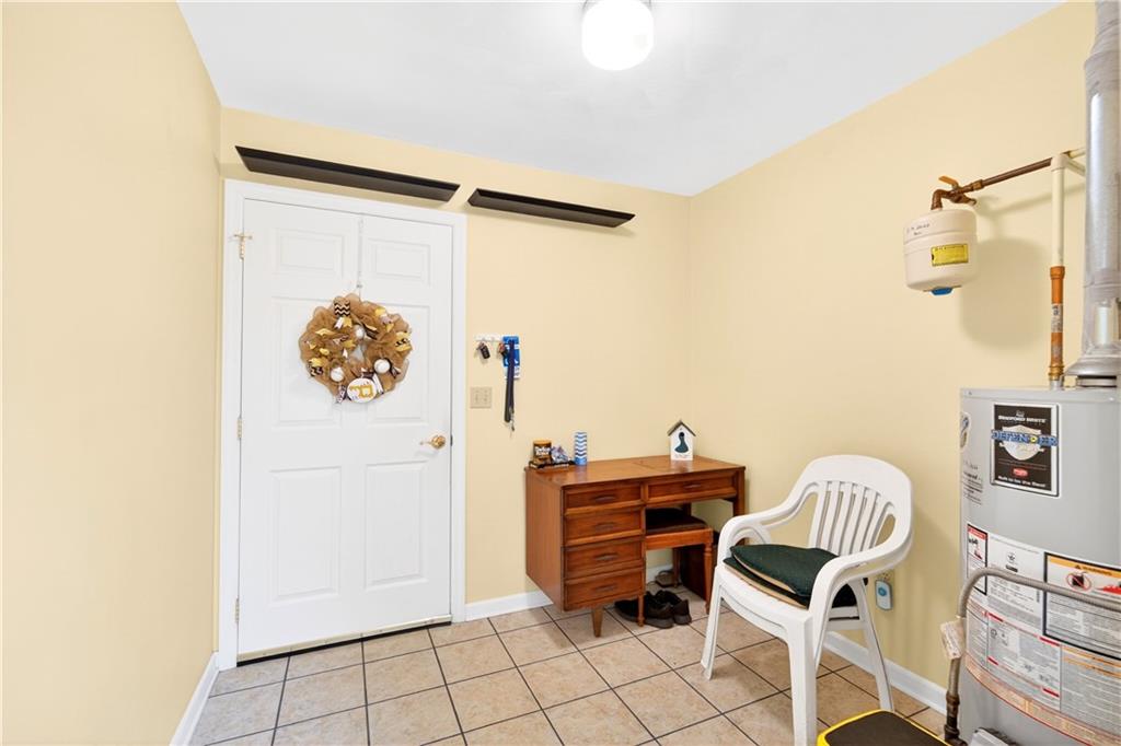 6261 Overlook Lane Rostraver Township, PA 15012 - Photo 38 of 44