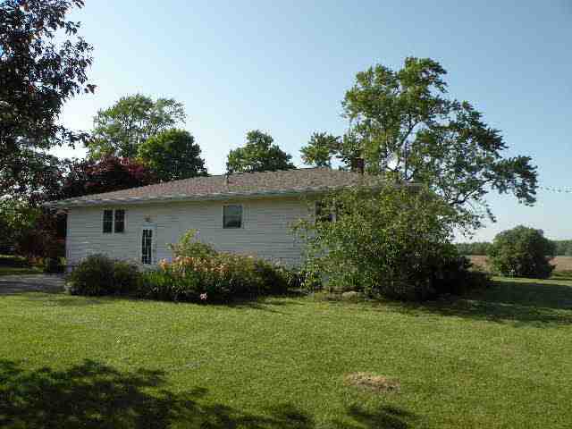 12605 Baldwin Road Chesaning, MI 48616 - Photo 13 of 16 31103849-12.JPG