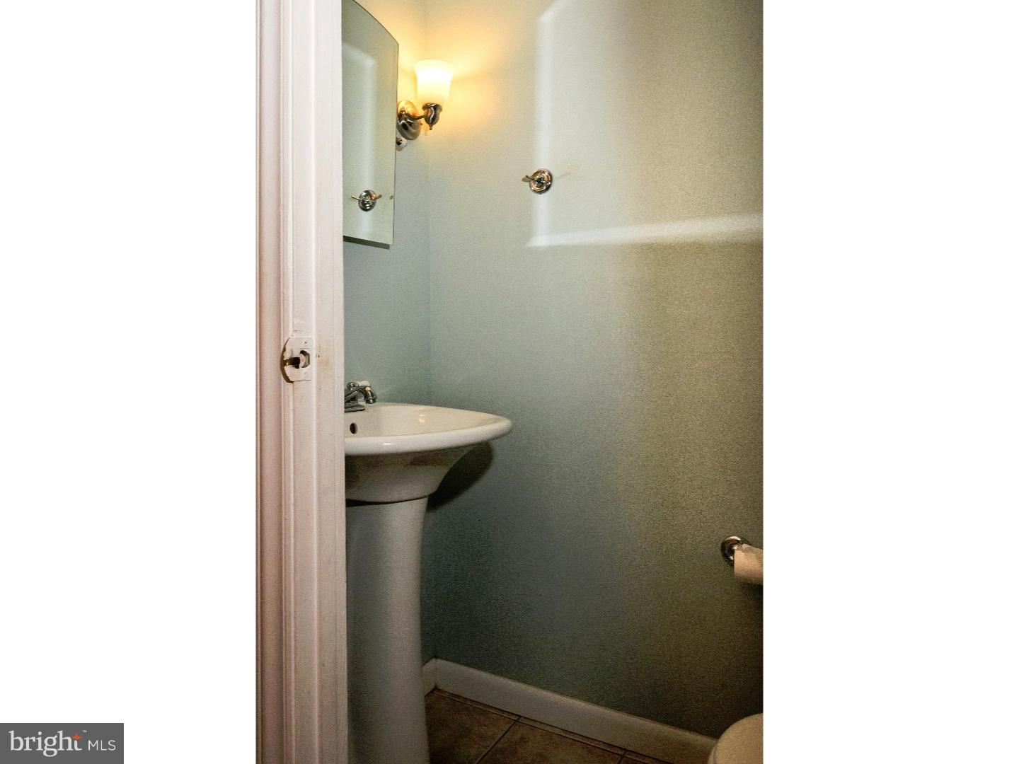 121 Colonial Square Drive Lindenwold, NJ 08021 - Photo 6 of 19 Half Bath