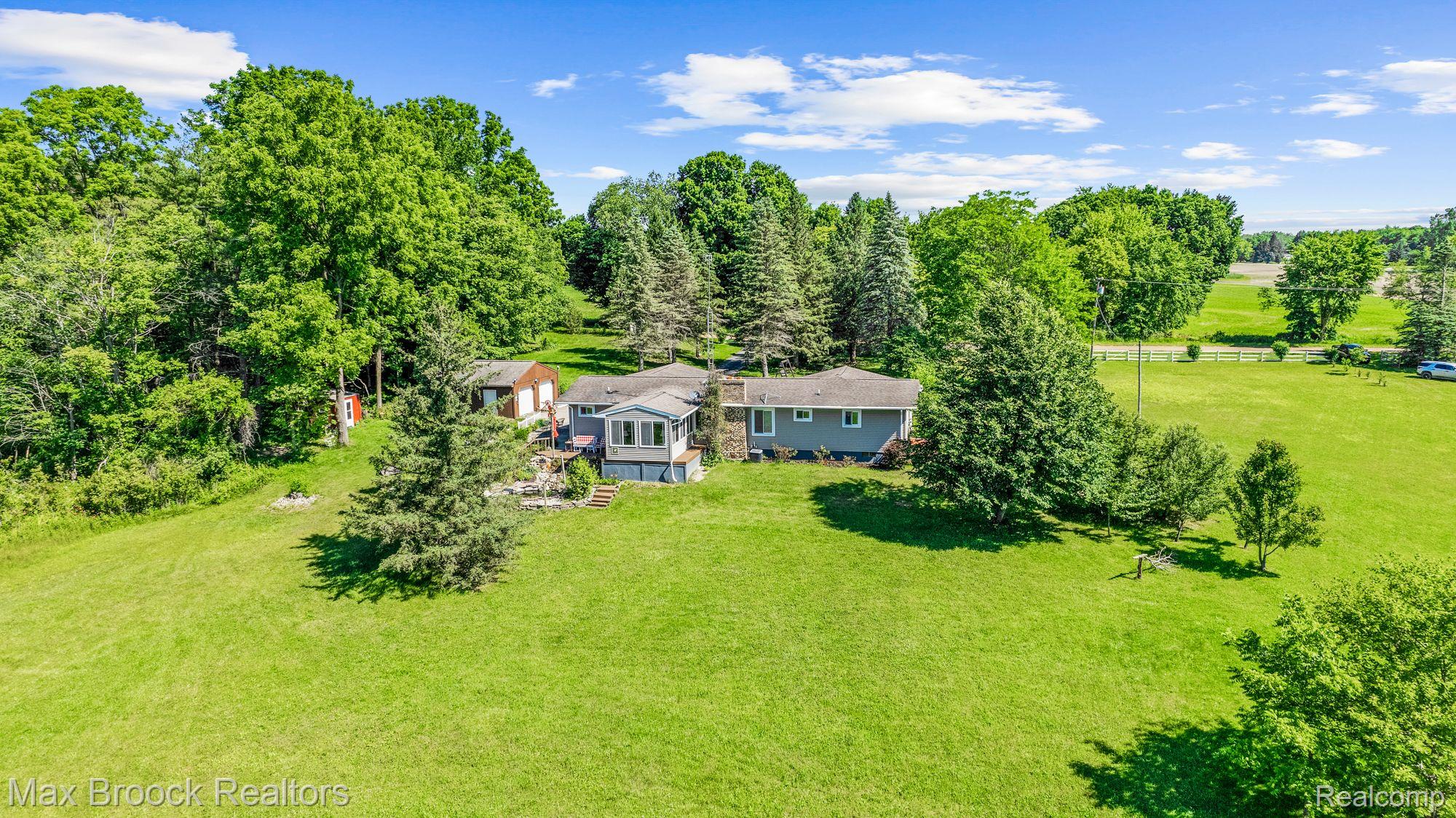4067 Barnes Lake Road Columbiaville, MI 48421 - Photo 25 of 32